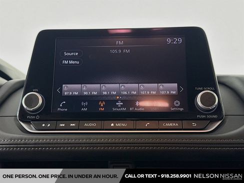 Certified 2025 Nissan Rogue SV FWD image 14
