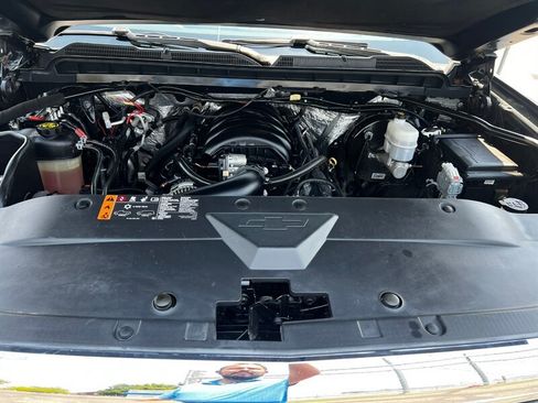 Used 2018 Chevrolet Silverado 1500 High Country AWD/4WD image 45