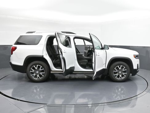 Used 2023 GMC Acadia SLE w/ Driver Convenience Package image 36