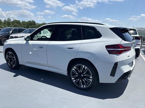 New 2026 BMW X3 xDrive30 w/ M Sport Package AWD/4WD image 5