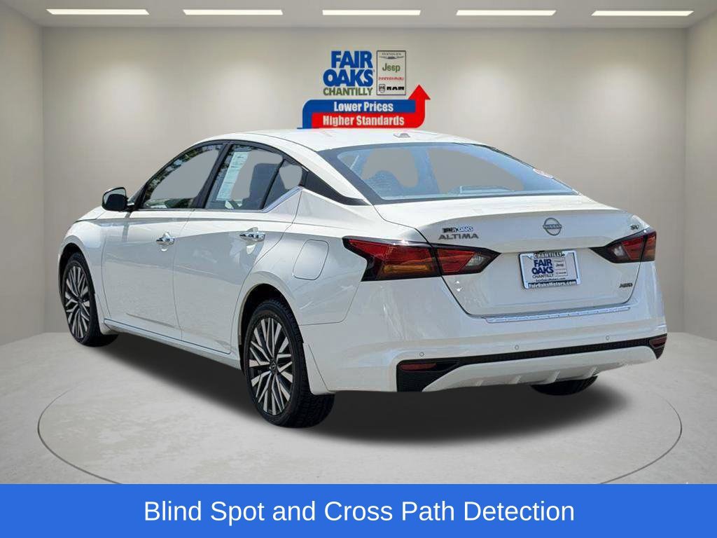Used 2023 Nissan Altima 2.5 SV AWD/4WD image 10