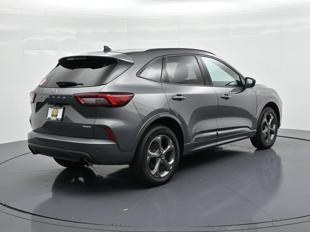 Used 2024 Ford Escape ST-Line w/ Tech Pack #1 AWD/4WD image 6