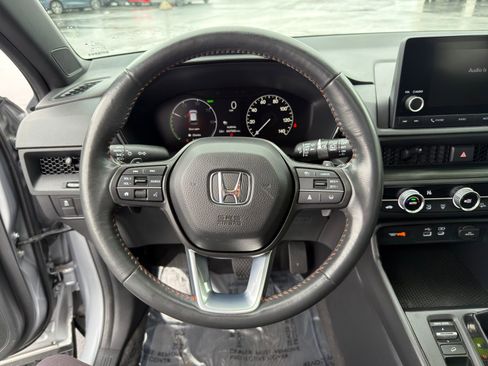 Used 2023 Honda CR-V Sport image 17