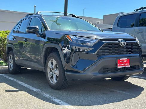 Certified 2025 Toyota RAV4 XLE w/ Convenience Package AWD/4WD image 3