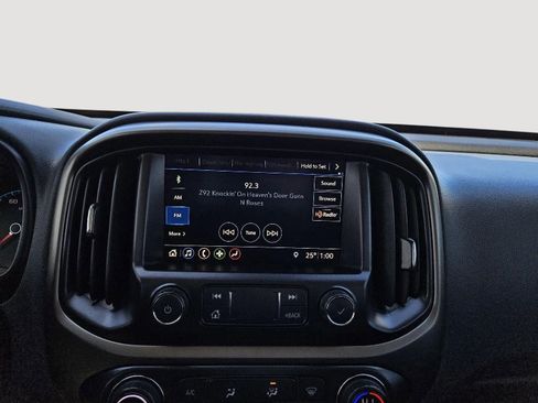 Used 2021 Chevrolet Colorado Z71 w/ Safety Package image 13