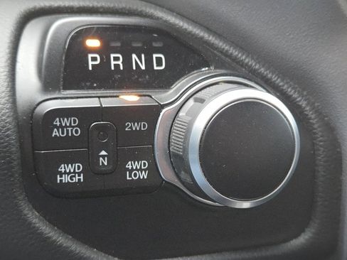 Used 2023 RAM 1500 Big Horn image 13