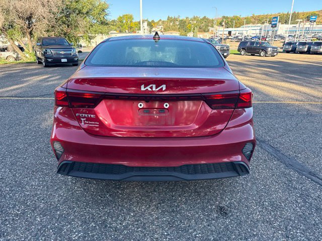 Used 2023 Kia Forte LXS FWD image 5