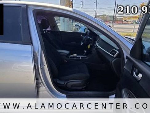 Used 2019 Kia Optima LX FWD image 13