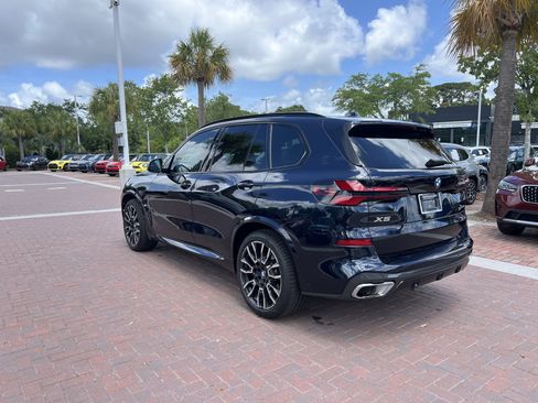 Used 2024 BMW X5 sDrive40i w/ Executive Package RWD image 8