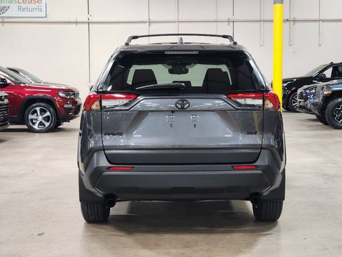 Used 2023 Toyota RAV4 XLE FWD image 7