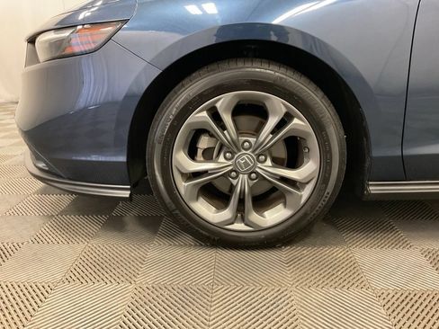 Used 2024 Honda Accord EX image 14