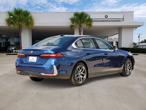 New 2026 BMW 530i image 4