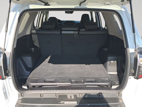 Used 2021 Toyota 4Runner TRD Off-Road Premium w/ Moonroof Package AWD/4WD image 13
