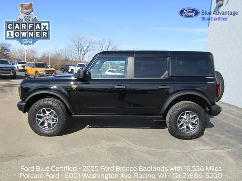 Certified 2025 Ford Bronco Badlands AWD/4WD image 2