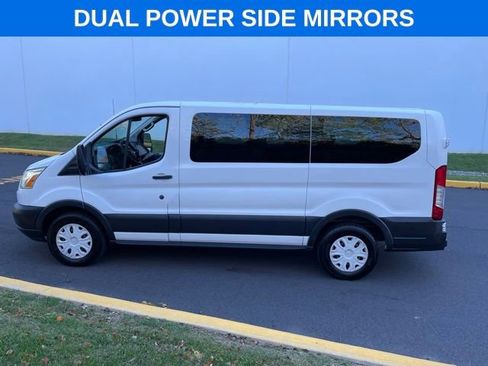 Used 2015 Ford Transit 150 XLT image 4