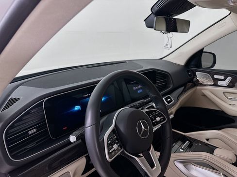 Certified 2022 Mercedes-Benz GLE 350 w/ Premium Package image 10