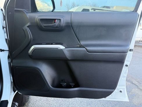Used 2023 Toyota Tacoma 4x4 Double Cab w/ Trail Edition image 28