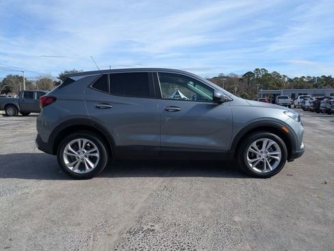 Certified 2021 Buick Encore GX Preferred image 3