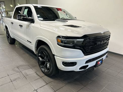 Used 2023 RAM 1500 Limited AWD/4WD image 2