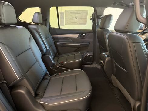 New 2026 Buick Enclave Preferred w/ Power Package FWD image 33