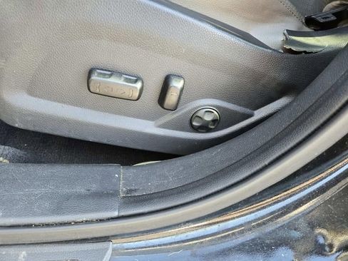 Used 2014 Hyundai Santa Fe Sport 2.0T FWD image 30