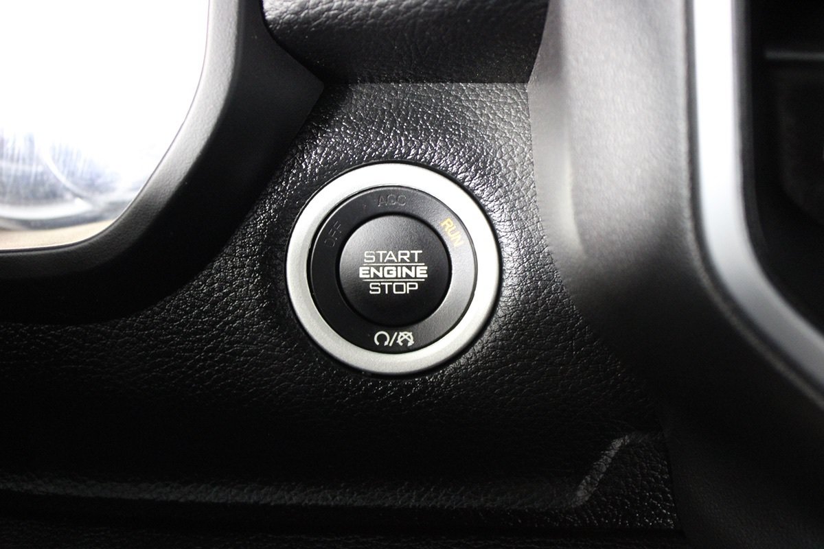 Used 2019 RAM 1500 Big Horn RWD image 14