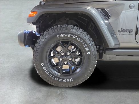 New 2026 Jeep Gladiator Willys image 11