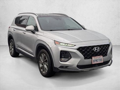 Used 2019 Hyundai Santa Fe FWD image 3