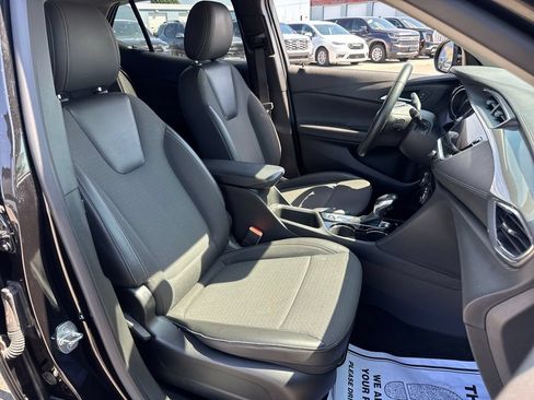 Used 2023 Buick Encore GX Preferred w/ Cold Weather Comfort Package FWD image 12