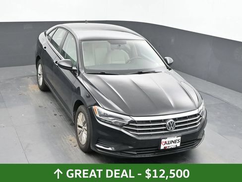 Used 2020 Volkswagen Jetta S w/ Driver Assistance Package FWD image 18