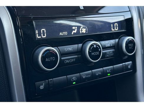 Used 2020 Subaru Ascent Limited w/ Popular Package #2A image 29