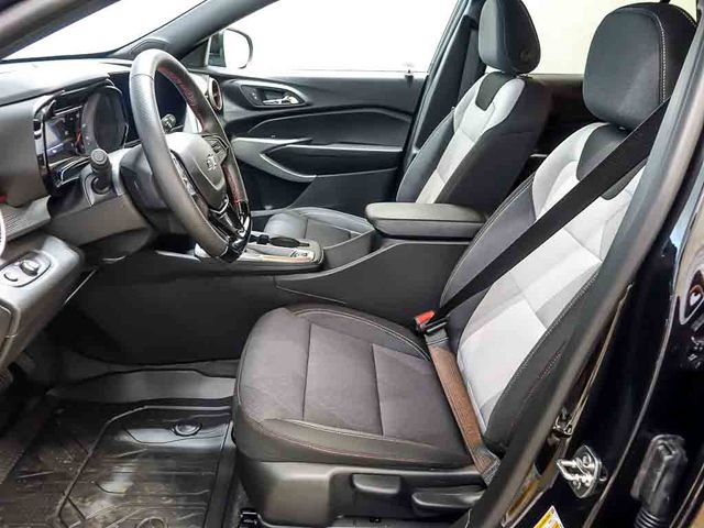 New 2026 Chevrolet Trax RS FWD image 9