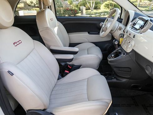 Used 2019 FIAT 500 Lounge FWD image 21