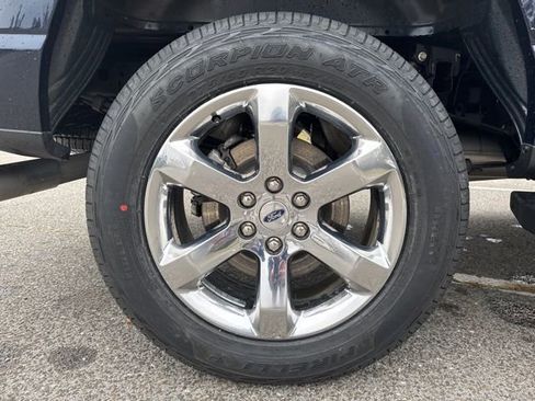 Used 2022 Ford F150 Lariat w/ Max Trailer Tow Package image 14