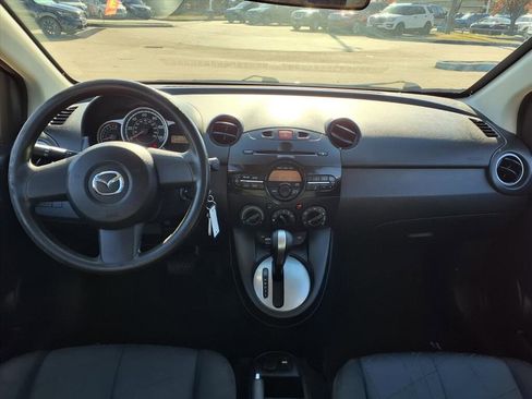 Used 2013 MAZDA MAZDA2 Sport image 5