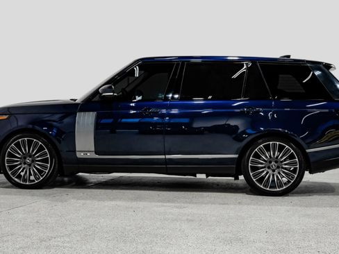 Used 2018 Land Rover Range Rover Long Wheelbase Supercharged image 9