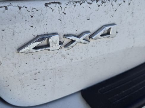 Used 2023 Jeep Grand Cherokee Limited w/ Luxury Tech Group II image 6