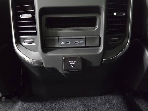New 2026 RAM 1500 4x4 Crew Cab image 28