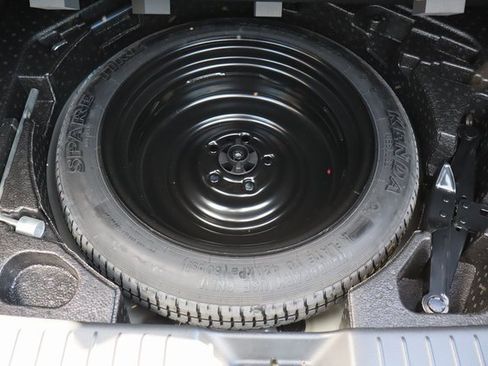 Used 2023 MAZDA CX-30 AWD 2.5 S w/ Premium Package image 23