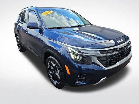 Used 2024 Kia Seltos EX AWD/4WD image 7