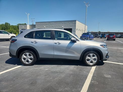 Used 2025 Honda HR-V LX image 7