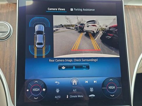 New 2025 Mercedes-Benz C 300 4MATIC Sedan image 36