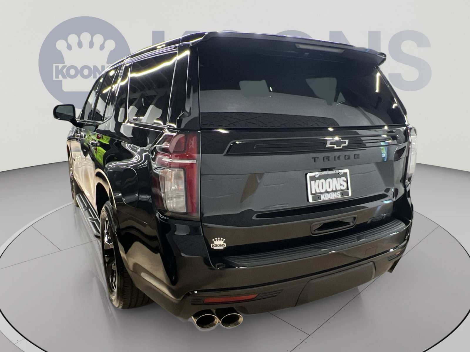 Used 2023 Chevrolet Tahoe RST w/ RST Performance Edition AWD/4WD image 2