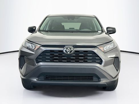 Used 2022 Toyota RAV4 LE w/ Carpet Mat Package (TMS) AWD/4WD image 2