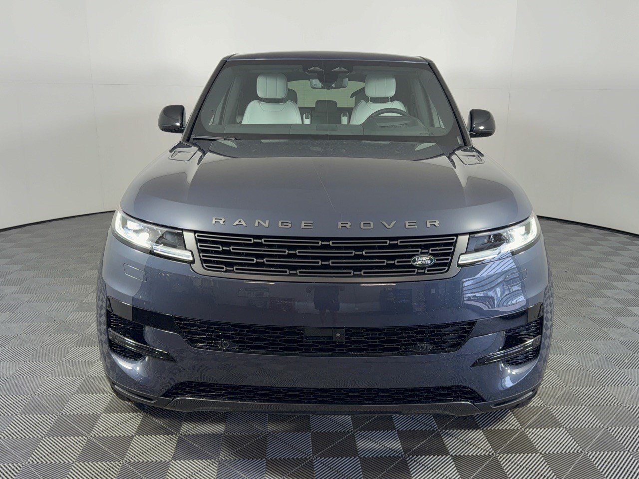 New 2027 Land Rover Range Rover Sport SE AWD/4WD image 6