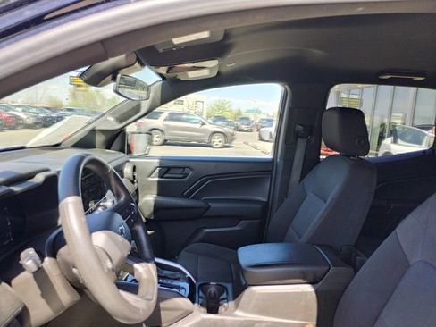 Used 2023 Chevrolet Colorado Trail Boss w/ Safety Package AWD/4WD image 11