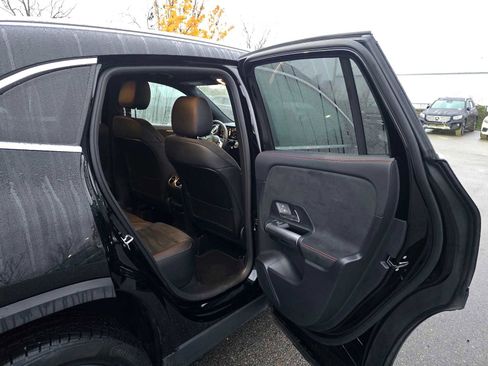 Used 2023 Mercedes-Benz GLA 250 4MATIC image 14