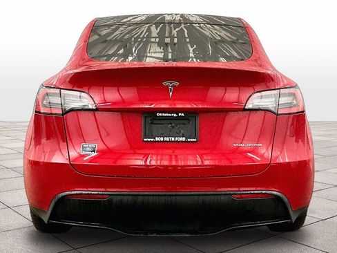 Used 2020 Tesla Model Y Long Range image 4