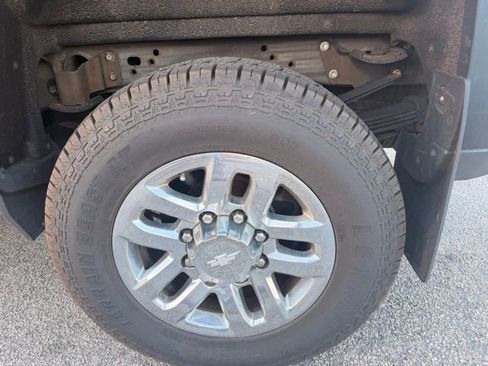 Used 2017 Chevrolet Silverado 3500 LT image 10