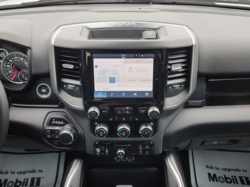 Used 2025 RAM 1500 Big Horn AWD/4WD image 18
